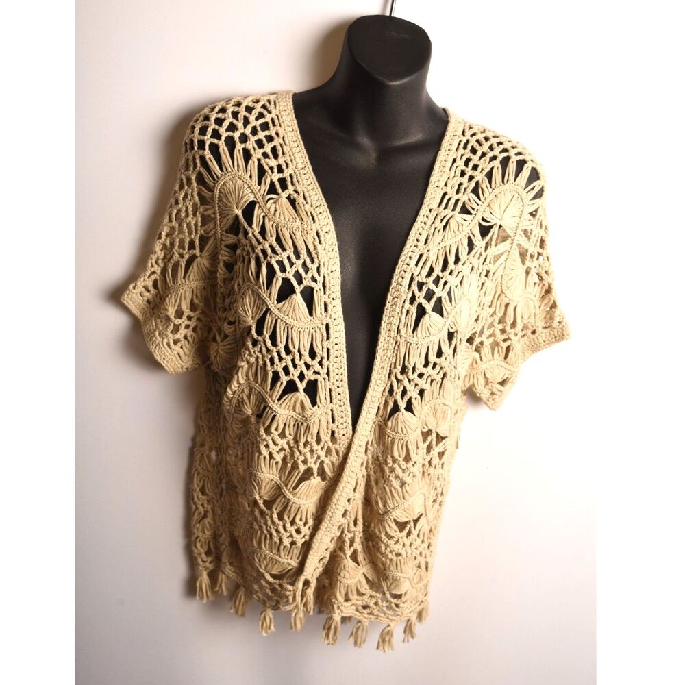 Cato Crochet Boho Beige/Tan cardigan short sleeve size small NWT